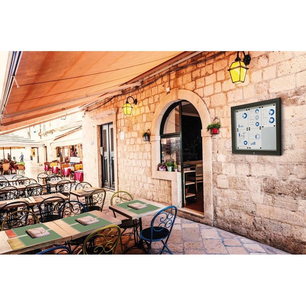 Vitrína 18xA4, čierna