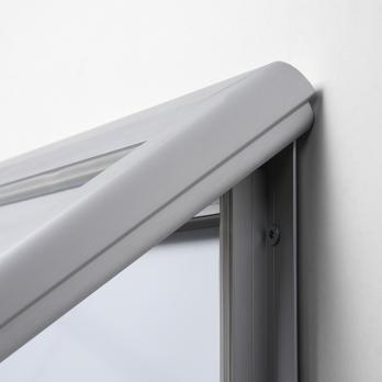 Vitrína 27xA4, strieborný elox