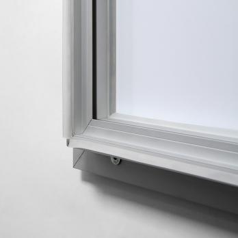 Vitrína 27xA4, strieborný elox